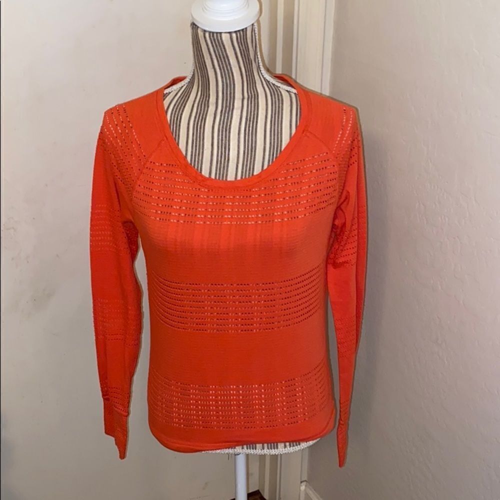 Athleta Limitless Athletic Top